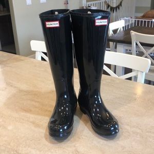 Tall Hunter Boots w/ adjustable back.